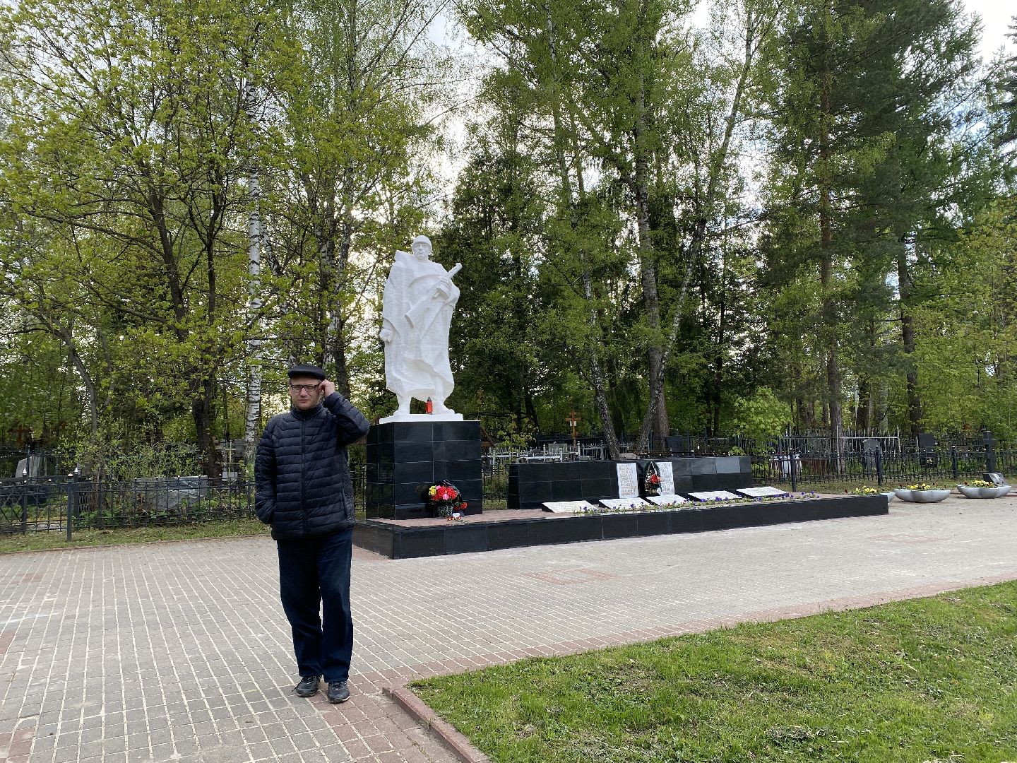 Чехов, старое кладбище, мемориал, ВОВ, День победы, братская могила