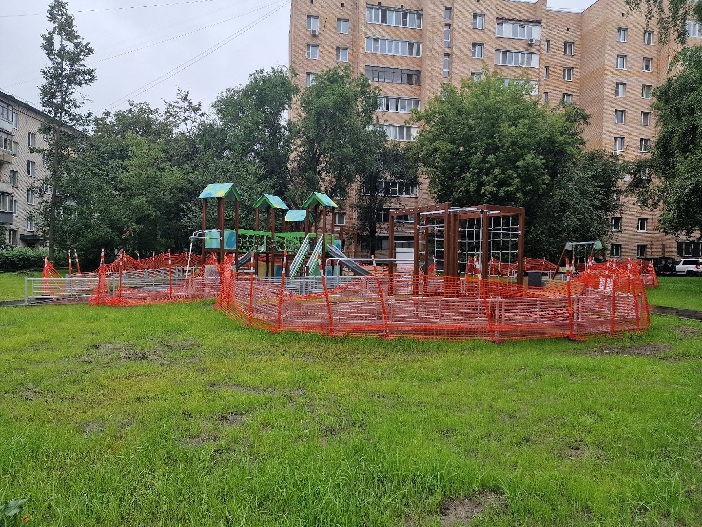 благоустройство территории в балашихе, балашиха, детская игровая площадка,