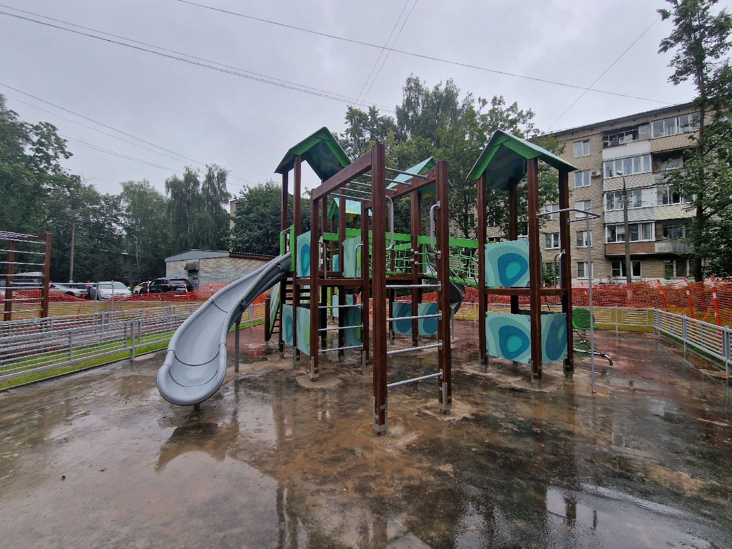 благоустройство территории в балашихе, балашиха, детская игровая площадка,