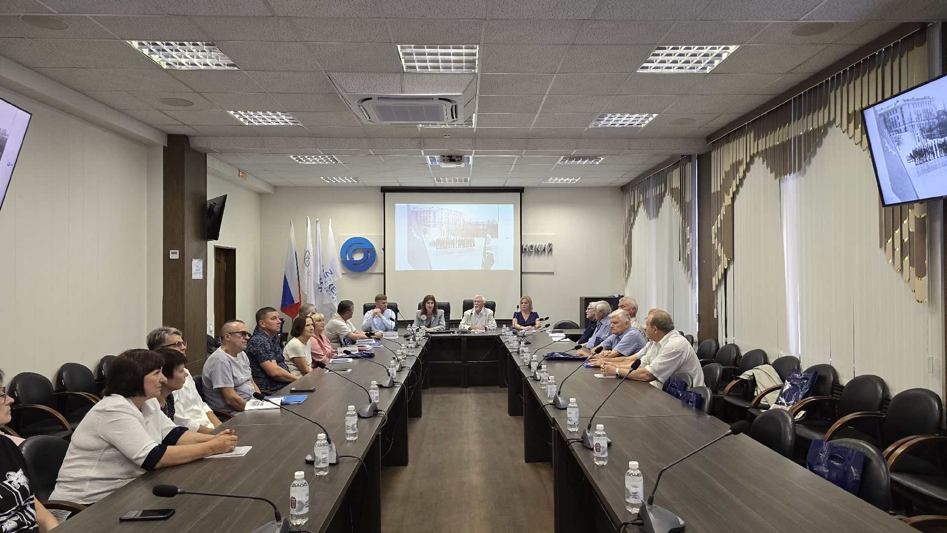 Коломна, стадион авангард,