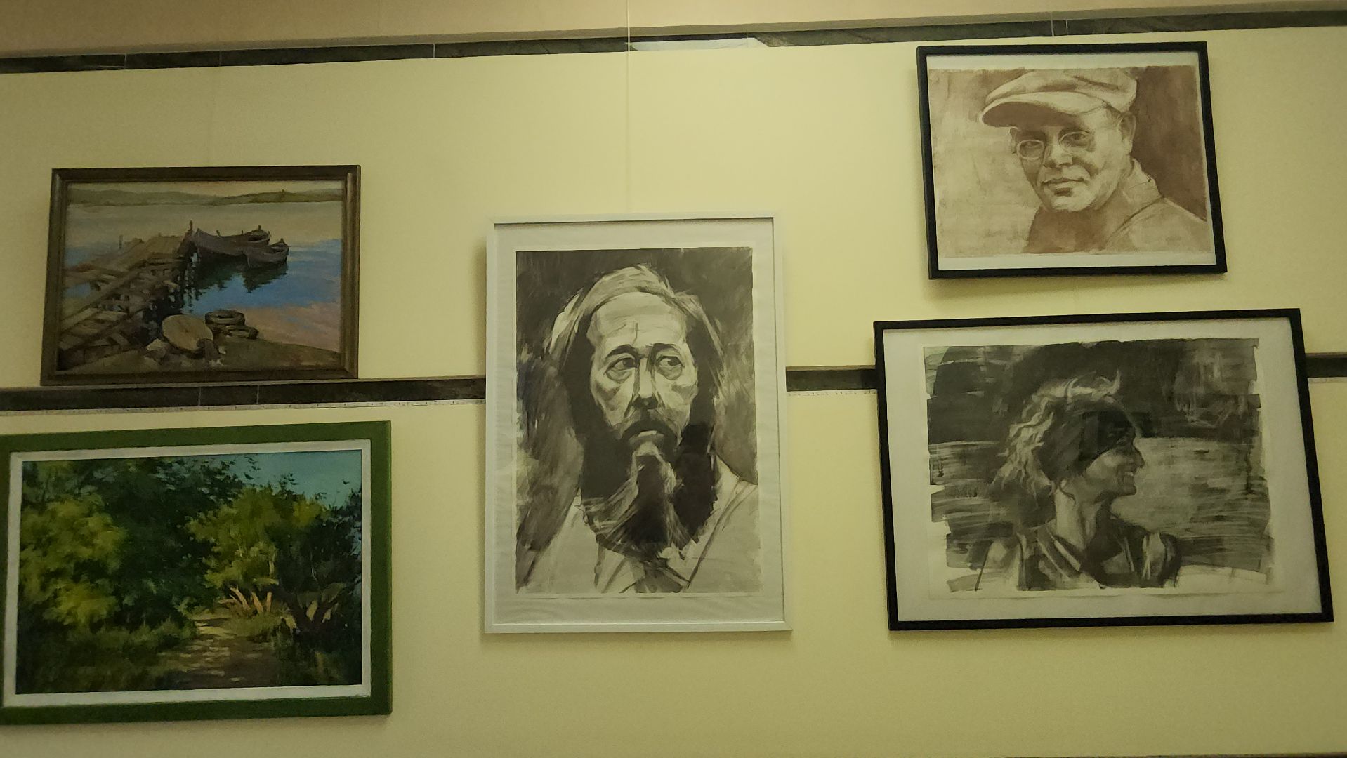 вертикалки, художественная выставка, пушкино, педагог-художник, живопись, графика, портрет, пейзаж, экспозиция,