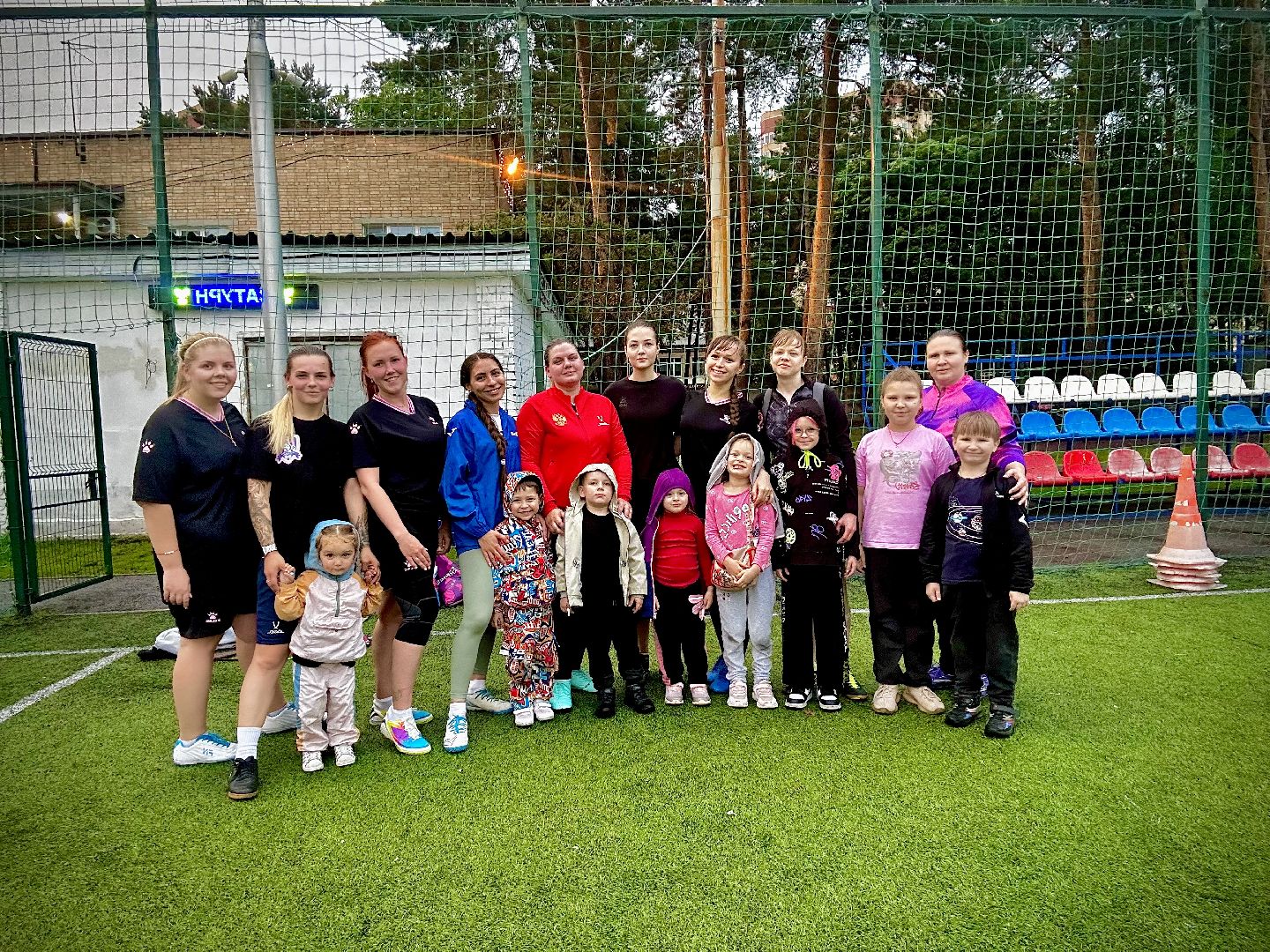 футбольные мамы, день физкультурника, раменское,