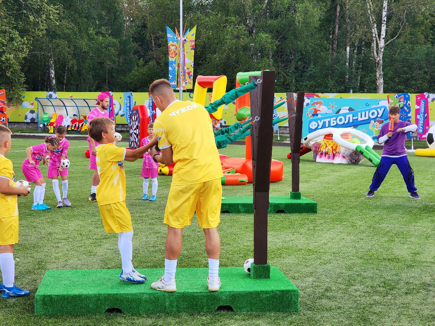 дубна, спорт, футбол, футбол шоу,