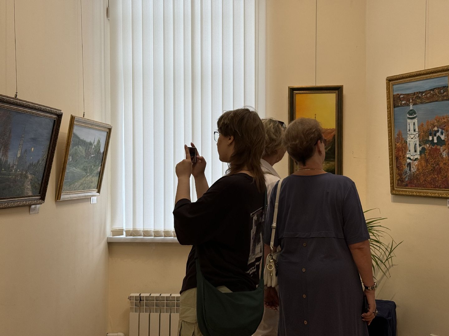 открытие выставки, историко - культурный центр, ленинский городской округ, художница,