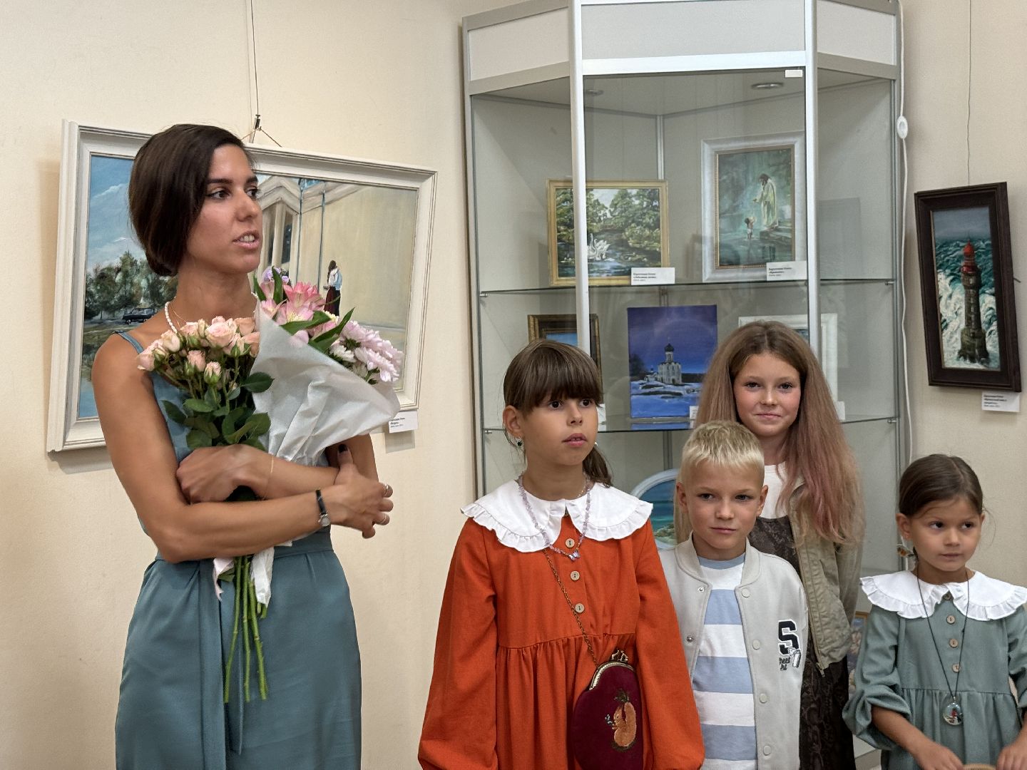 открытие выставки, историко - культурный центр, ленинский городской округ, художница,