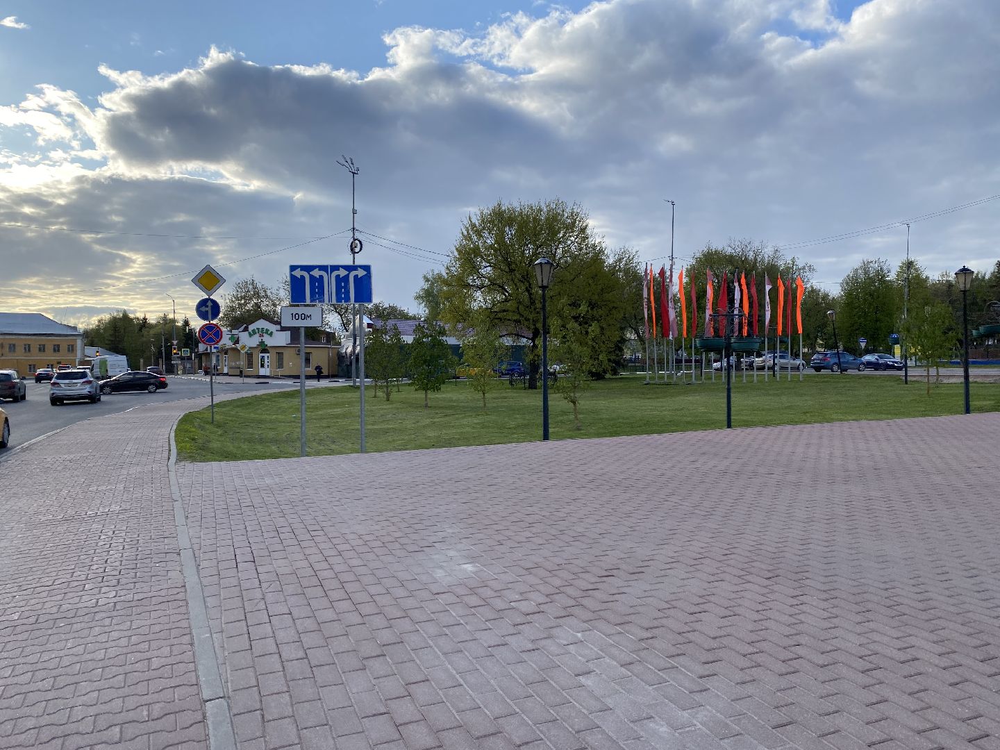 Чехов, Дерево памяти, ВОВ, День победы, житель, памятник