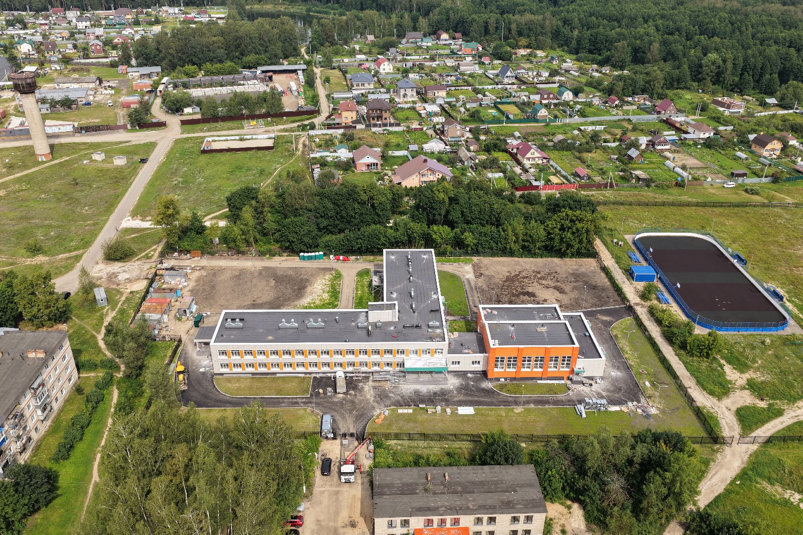 видео с коптера, школа малая дубна,