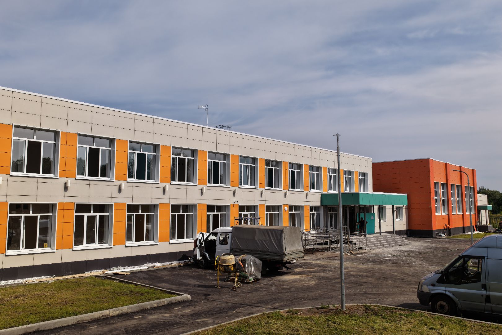 видео с коптера, школа малая дубна,