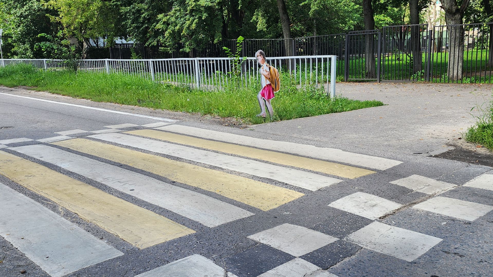 Фигуры школьников, Лосино-Петровский, безопасность детей,