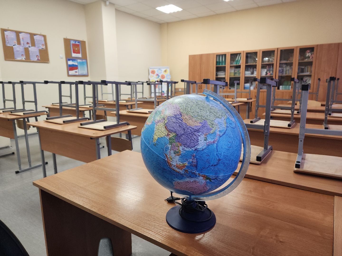 красноармейск, городской округ пушкинский, подготовка к 1 сентября, новые учебники,