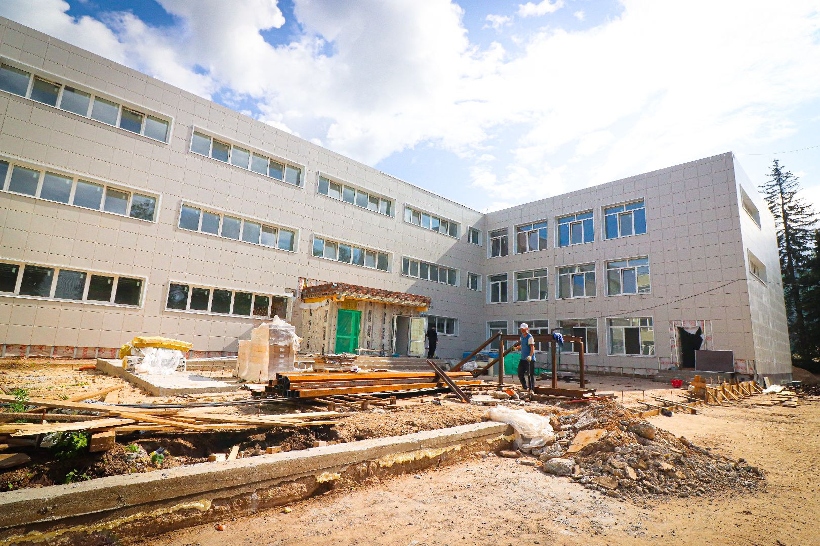 клин, общество, строительство, ремонт школ, подмосковье,