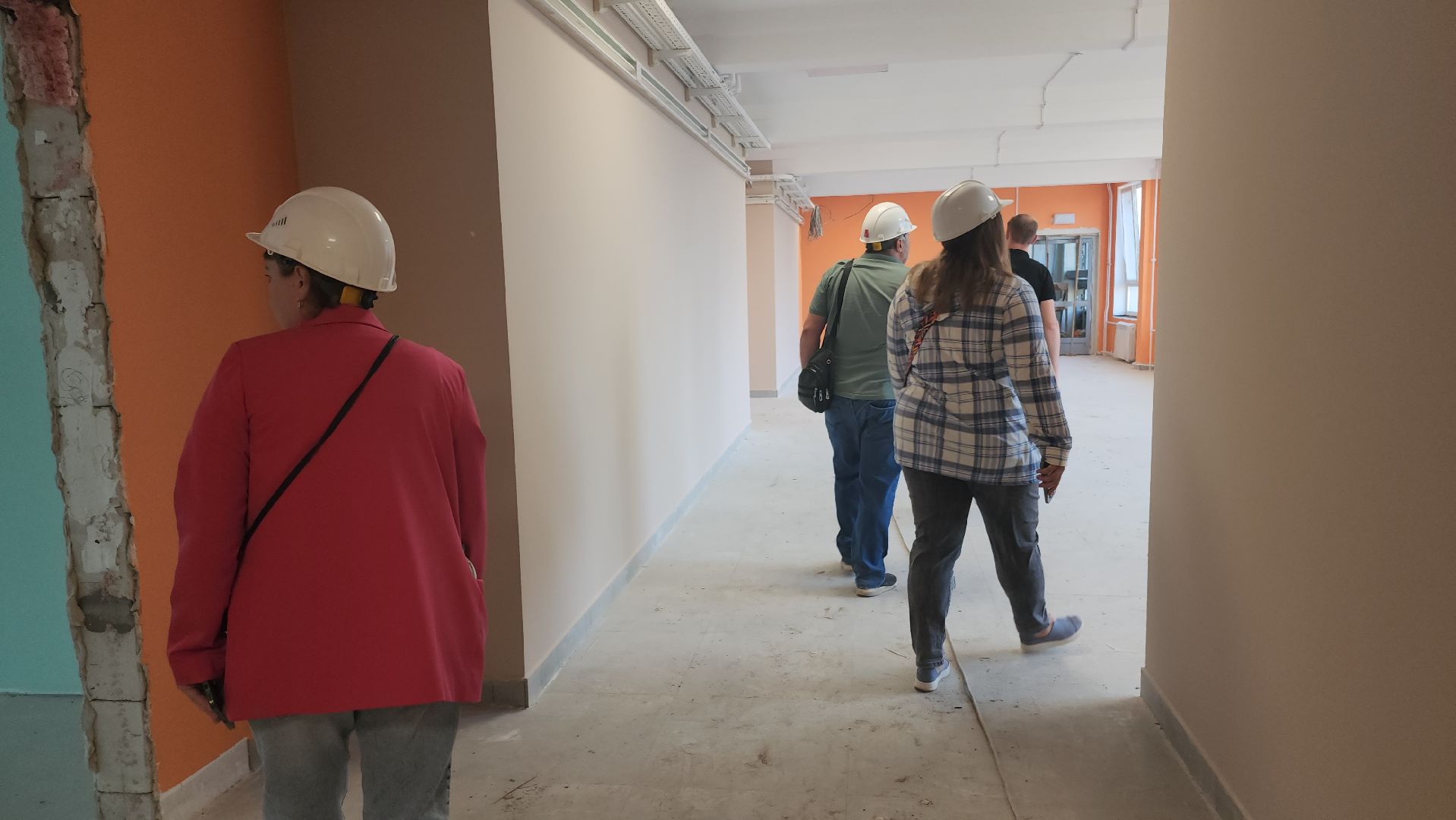 долгопрудный, школа 7, капитальный ремонт, жилой комплекс бригантина, заводской район, пристройка на 1300 мест, родительский комитет,