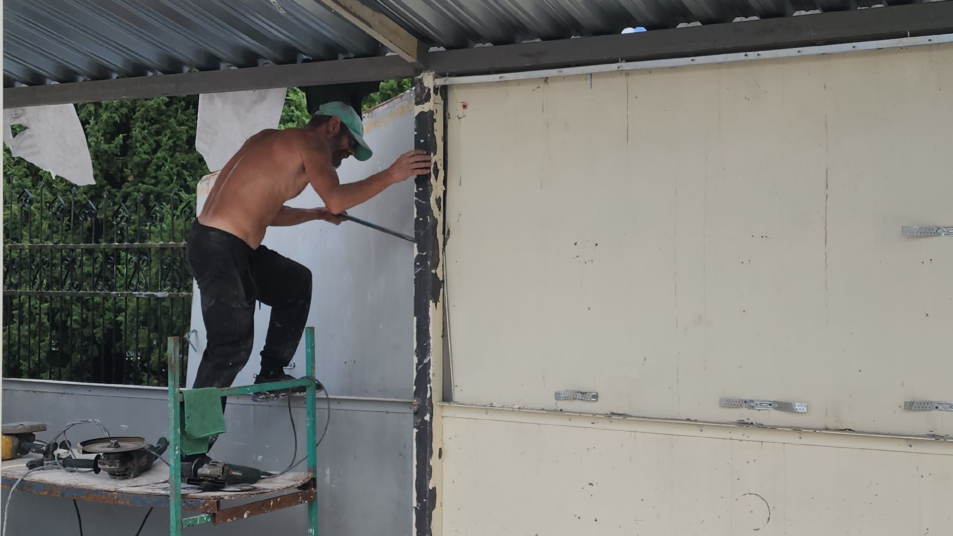 серпухов, улица водонапорная, снос торговых рядов, демонтаж рынка труба,