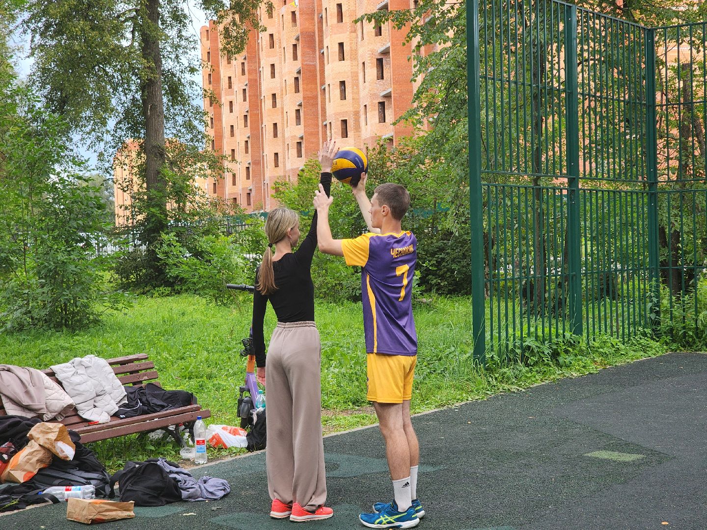 сергиев посад, парк скитские пруды, день физкультурника, волейбол, метание ножа, сергиево-посадский городской округ,