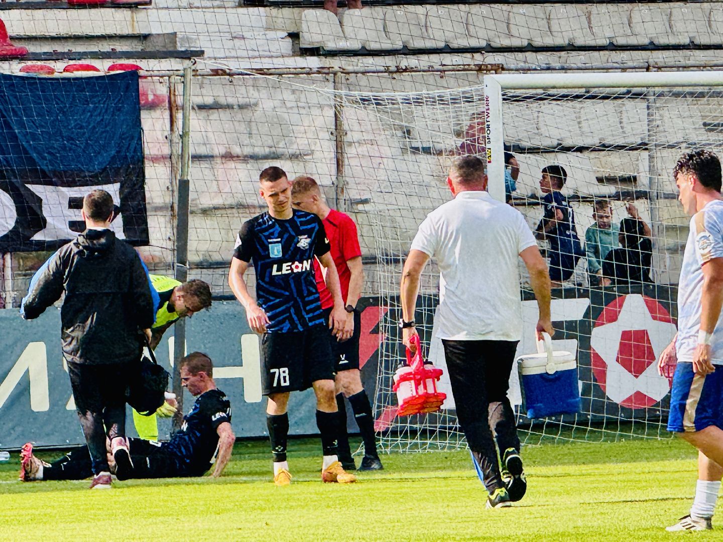 раменское, сатурн, леон сатурн, леон арена, футбол, чемпионат по футболу, раменский сатурн,