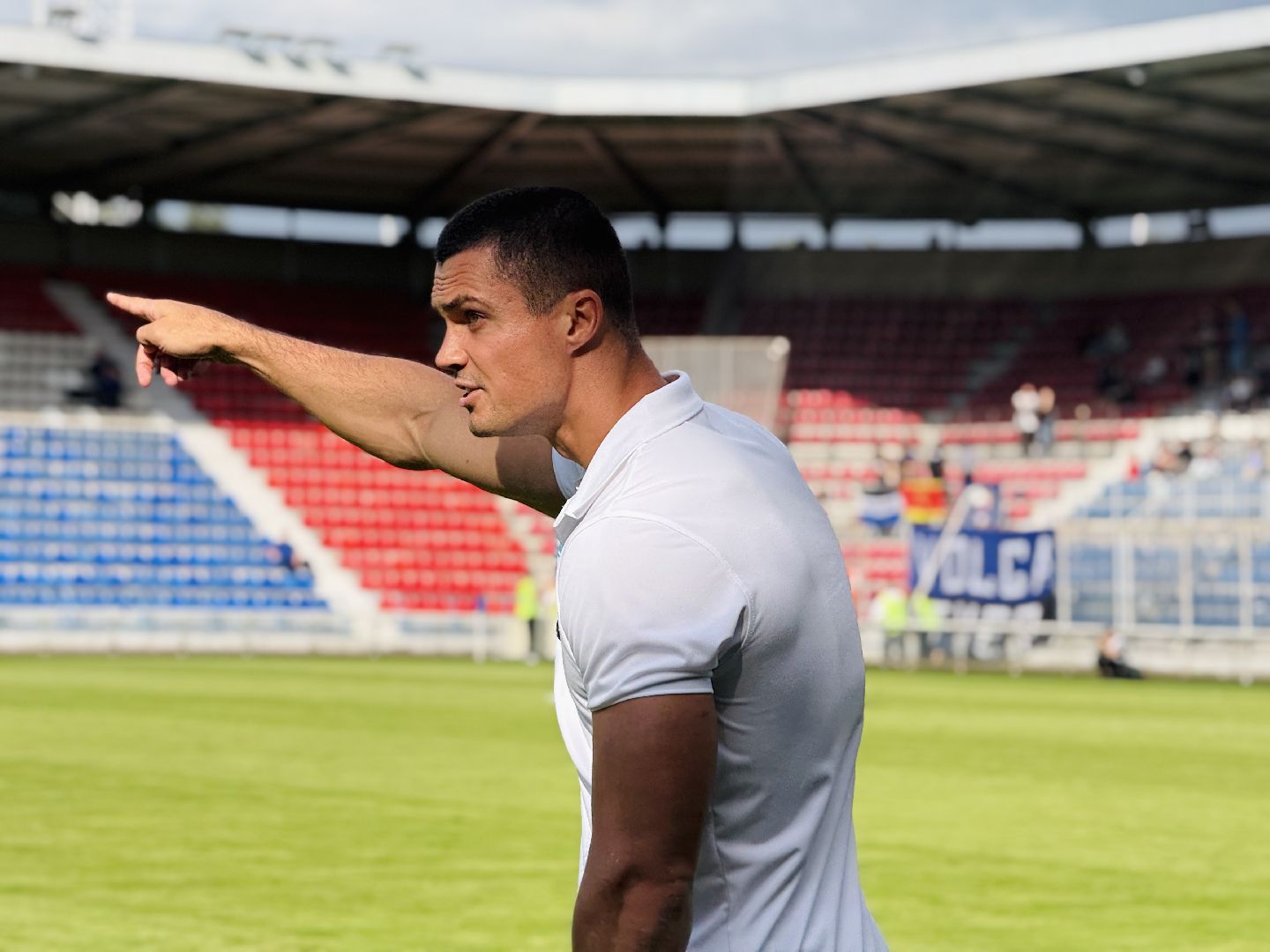 раменское, сатурн, леон сатурн, леон арена, футбол, чемпионат по футболу, раменский сатурн,