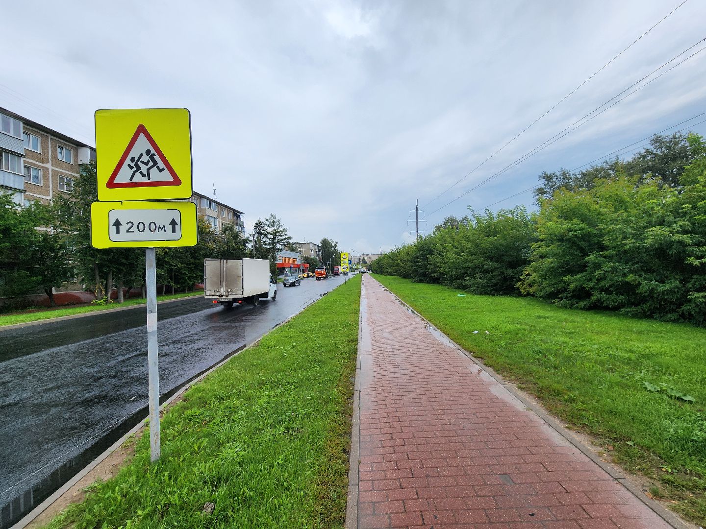 чехов, улица мира, дорожный ремонт, капремонт дороги, замена покрытия, новые тротуары и проходы, парковочные карманы, дорожные знаки, пешеходные переходы, госпрограмма московской области, развитие дорожного комплекса,