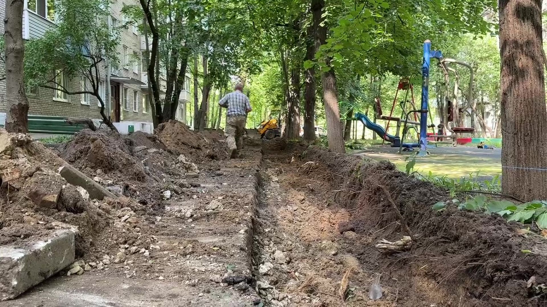 Реутов, благоуствойство, дворовая территория, бордюры, парковки, проезд спецтехники,