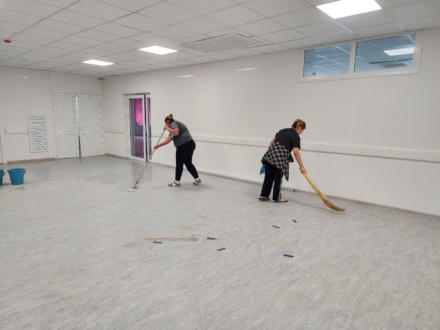 чехов, школа 3, пристройка к школе, строительство , внутренняя отделка , классы, кабинеты, оборудование , мебель ,инженерные сети, уборка помещений, госпрограмма московской области,  губернатор подмосковья,