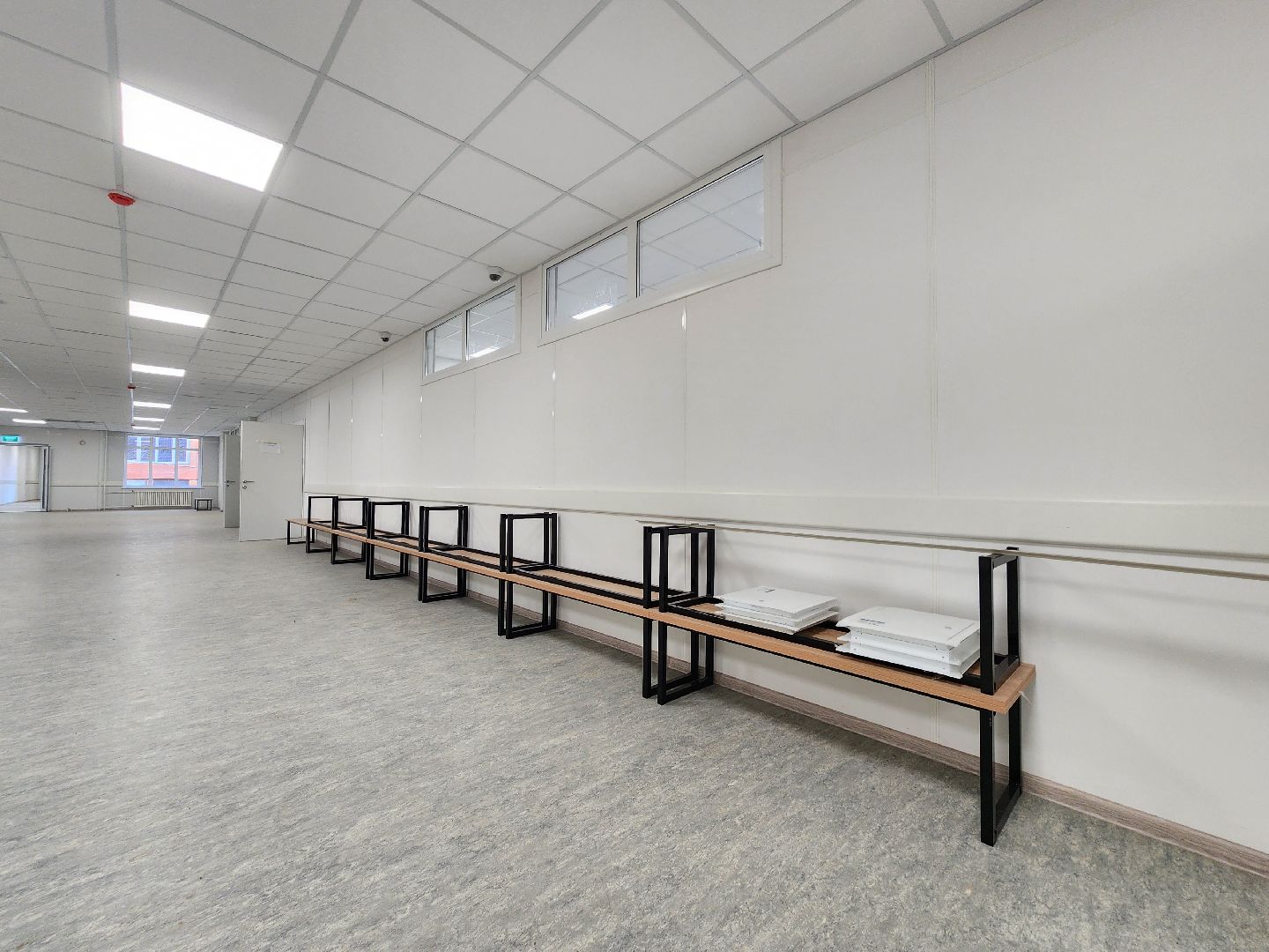 чехов, школа 3, пристройка к школе, строительство , внутренняя отделка , классы, кабинеты, оборудование , мебель ,инженерные сети, уборка помещений, госпрограмма московской области,  губернатор подмосковья,