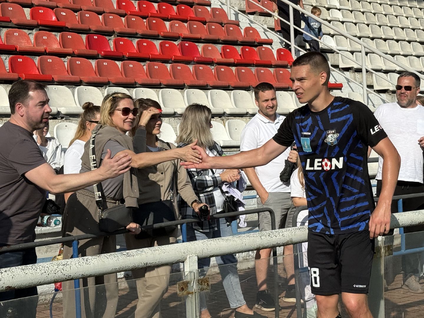 раменское, леон сатурн, раменский сатурн, футбол,