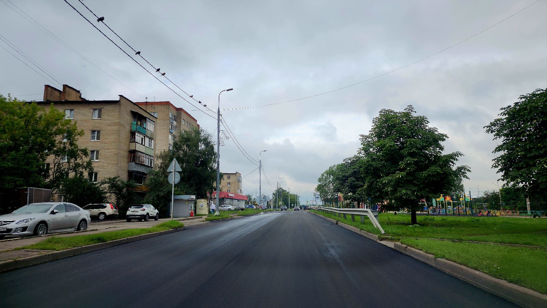 серпухов, подмосковье, улица весенняя, новый асфальт,