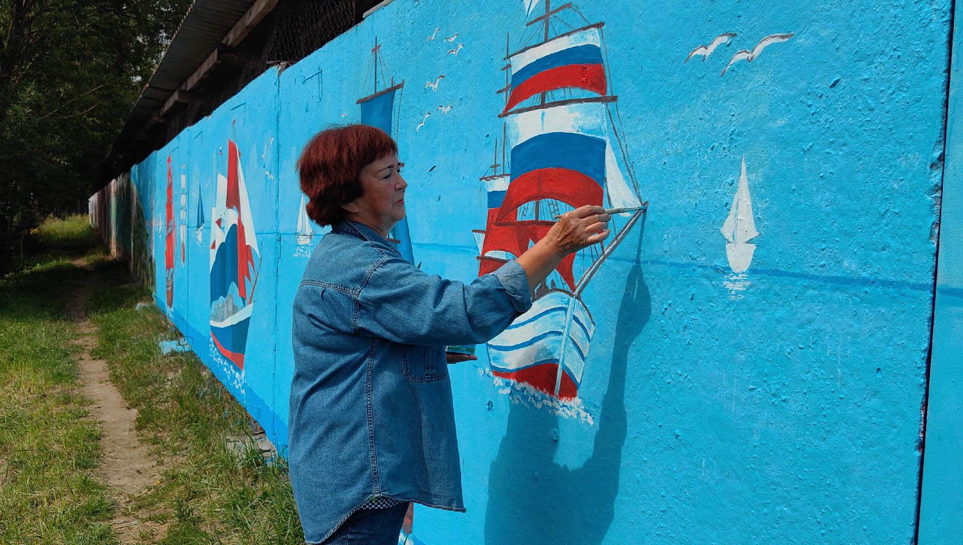 пруд, роспись, парусник, корабль, крым, триколор, художница,