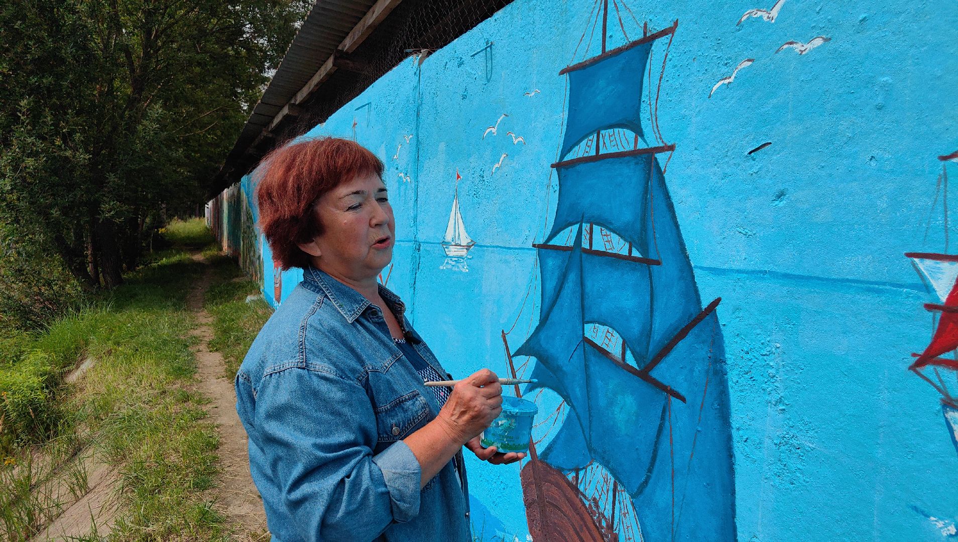 пруд, роспись, парусник, корабль, крым, триколор, художница,