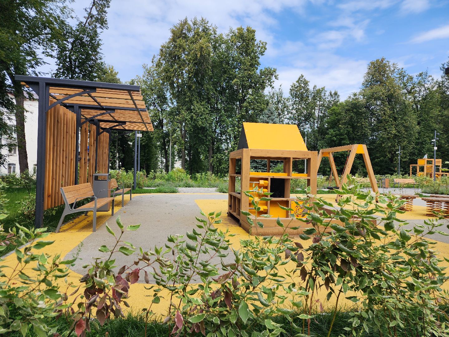 фрязино, ремонт детской площадки, вандализм,