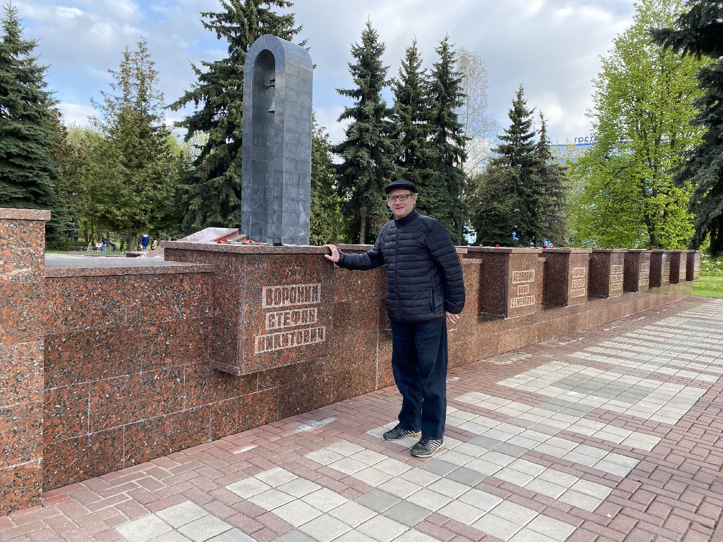 Чехов, ВОВ, День победы, постамент, танк, аллея героев, праздник