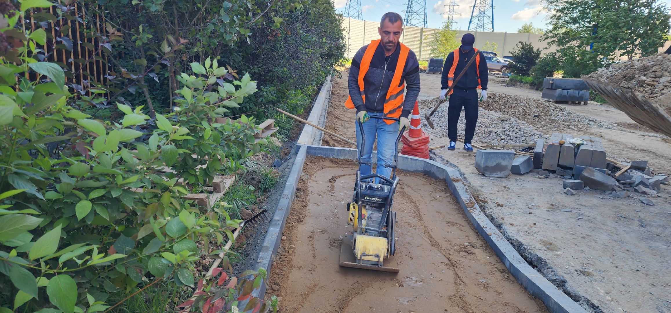 Благоустройство , Супонево , Звенигород , Придомовые тротуары и дороги , Комфортная среда ,