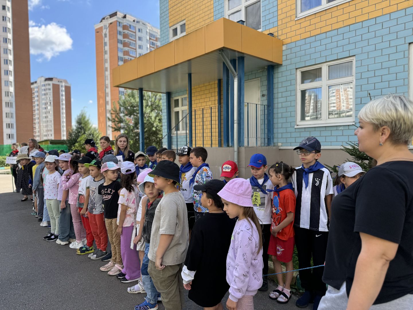 пожарные учения , детский сад колобок , ленинский городской округ, мчс, дети,