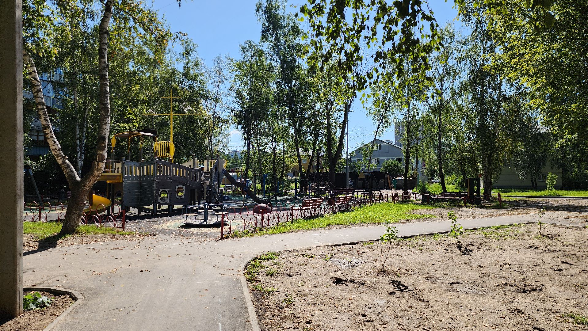 серпухов, подмосковье, благоустройство двора, большевик, улица ленина,