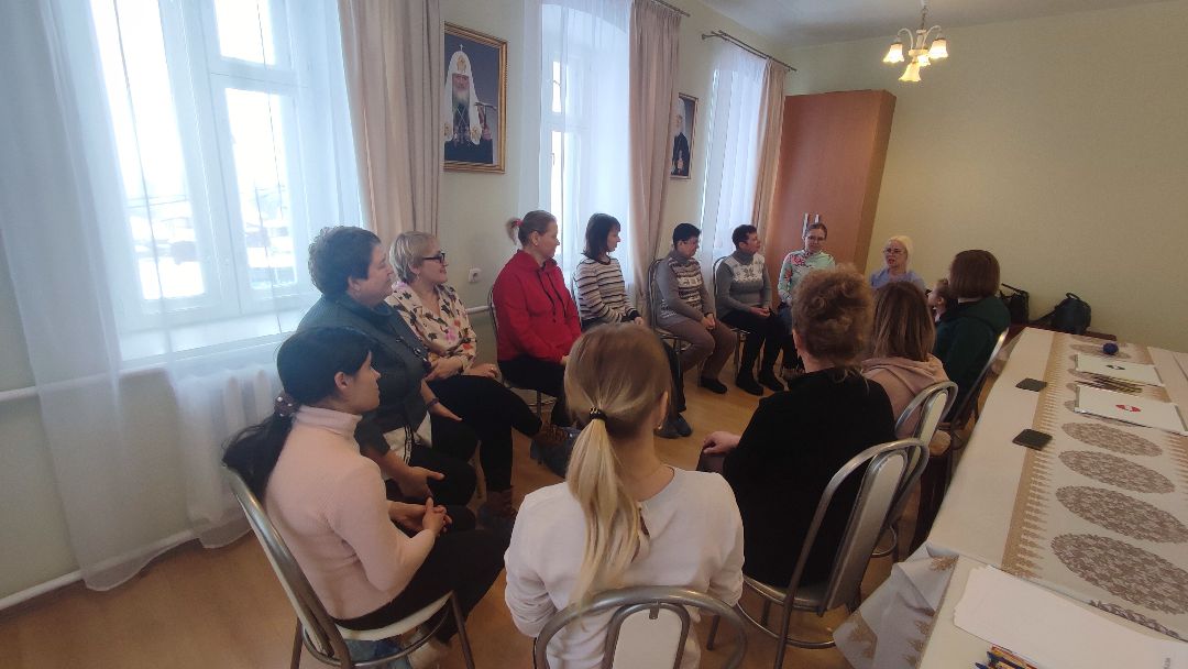 Кашира, общество