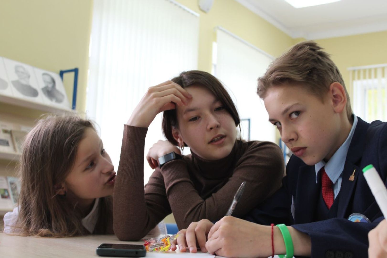 Луганск, День победы, Чехов, дети, школа, Подмосковье