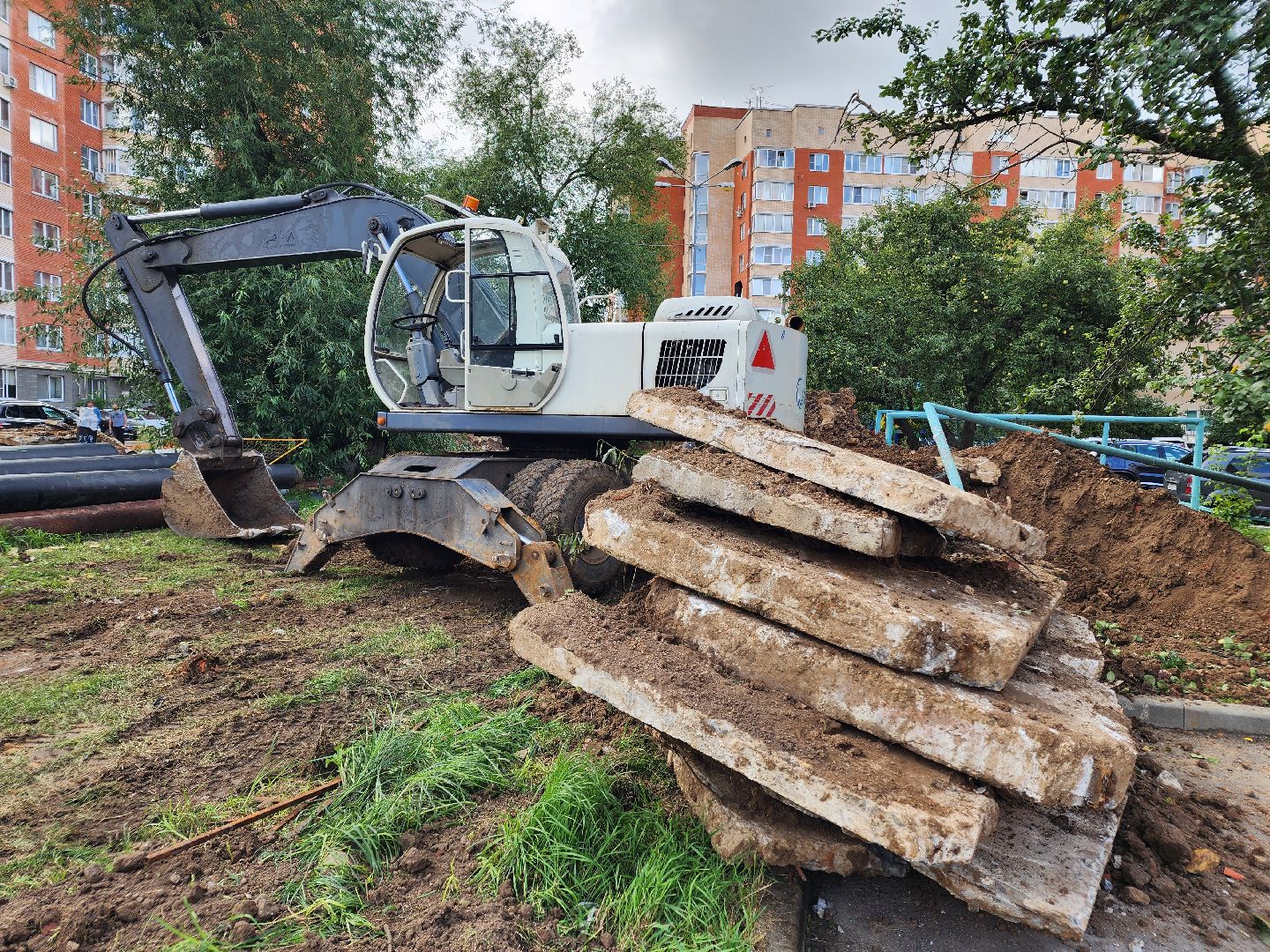 чехов, вишневый бульвар, капремонт теплотрассы, замена труб отопления и ГВС, подготовка к отопительному сезону, уникальная изоляция труб, госпрограмма московской области, развитие инженерной инфраструктуры,губернатор подмосковья,