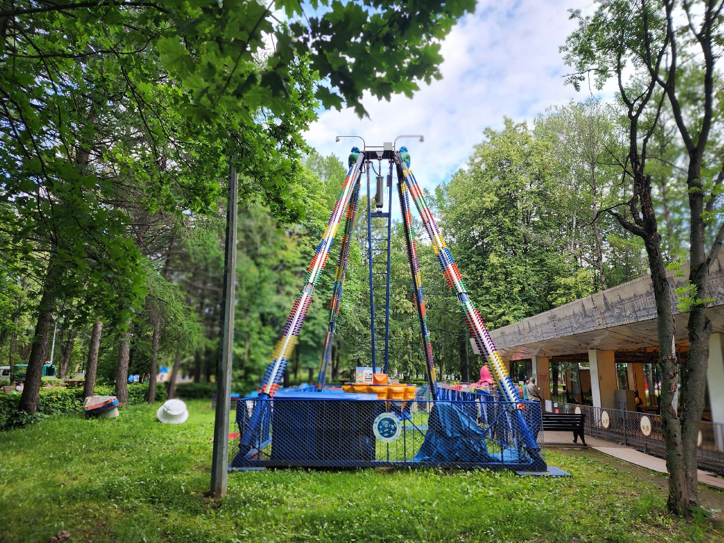 королёв, центральный городской парк , парк аттракционов в королеве, нло,