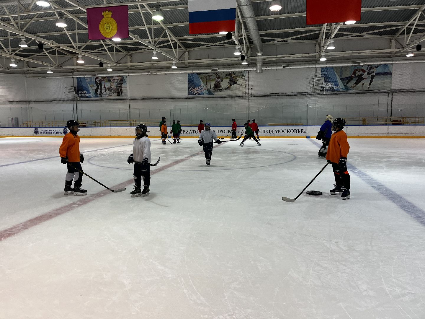 восересенск, химик, хоккей,