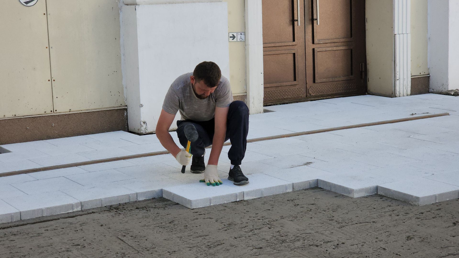 щёлково, Обновление крыльца, Замена плитки,