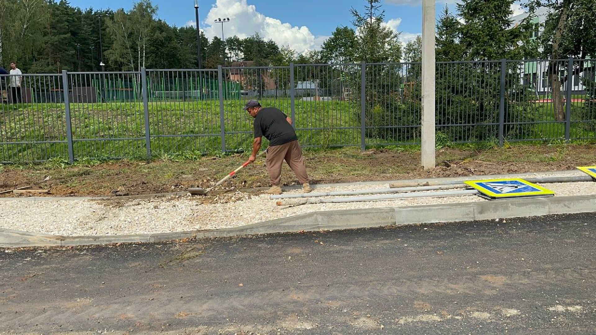 благоустойство, домодедово, новая школа,