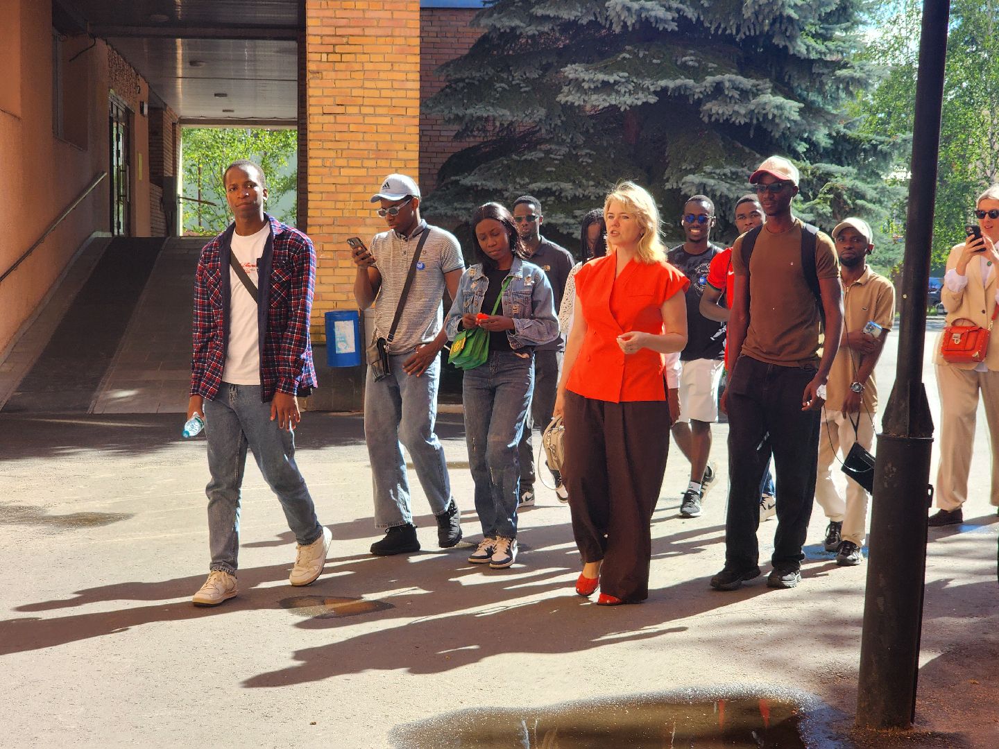 дубна, университет дубна, ниу мэи, африка,