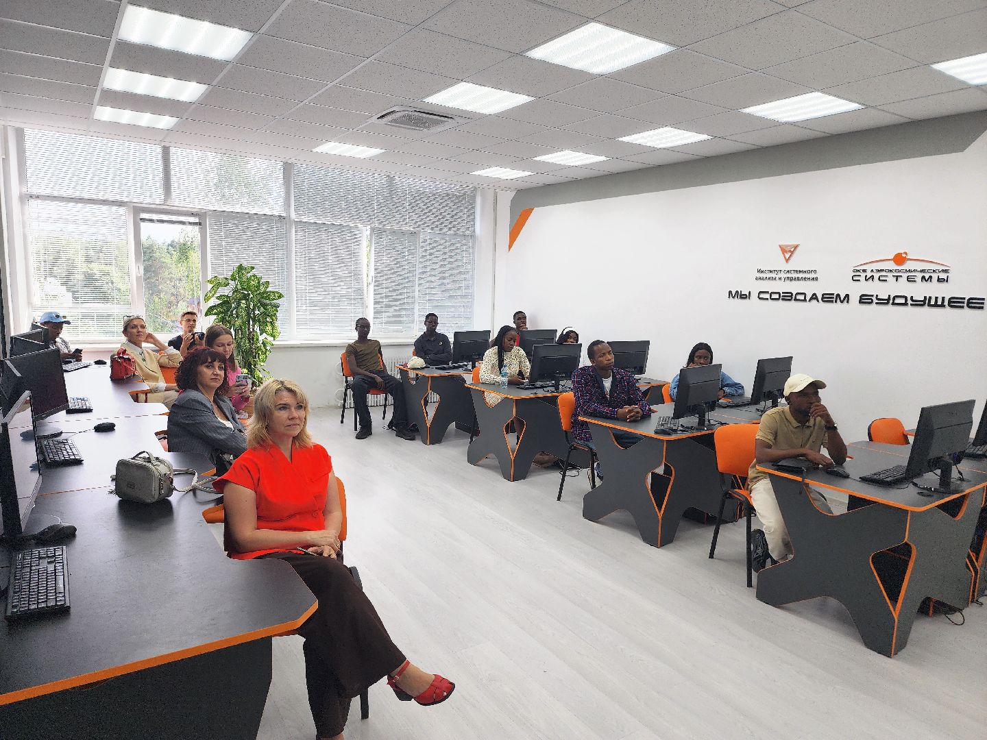 дубна, университет дубна, ниу мэи, африка,