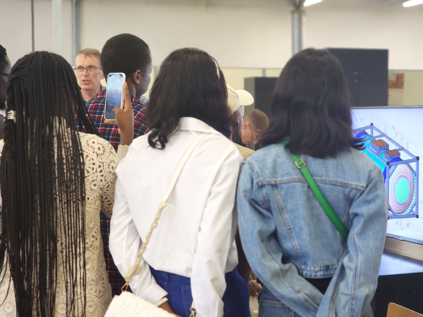 дубна, университет дубна, композиты, африка, ниу мэи,