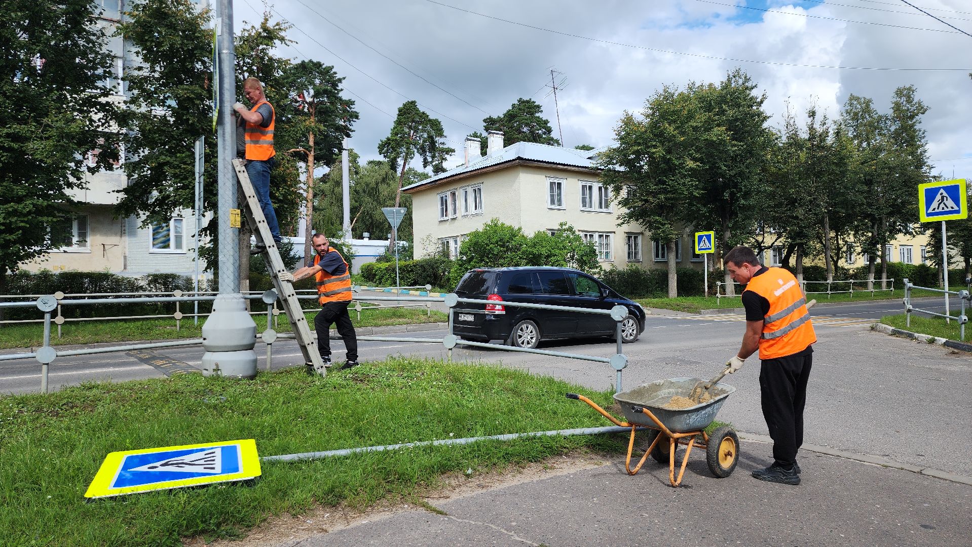 серпухов, подмосковье, установка дорожных знаков, безопасность,