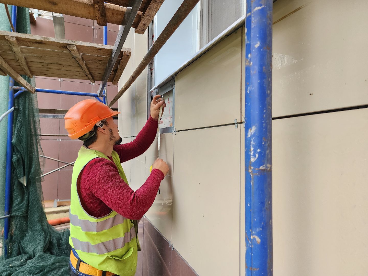 солнечногорск, жители , ремонт , дом, фасад,