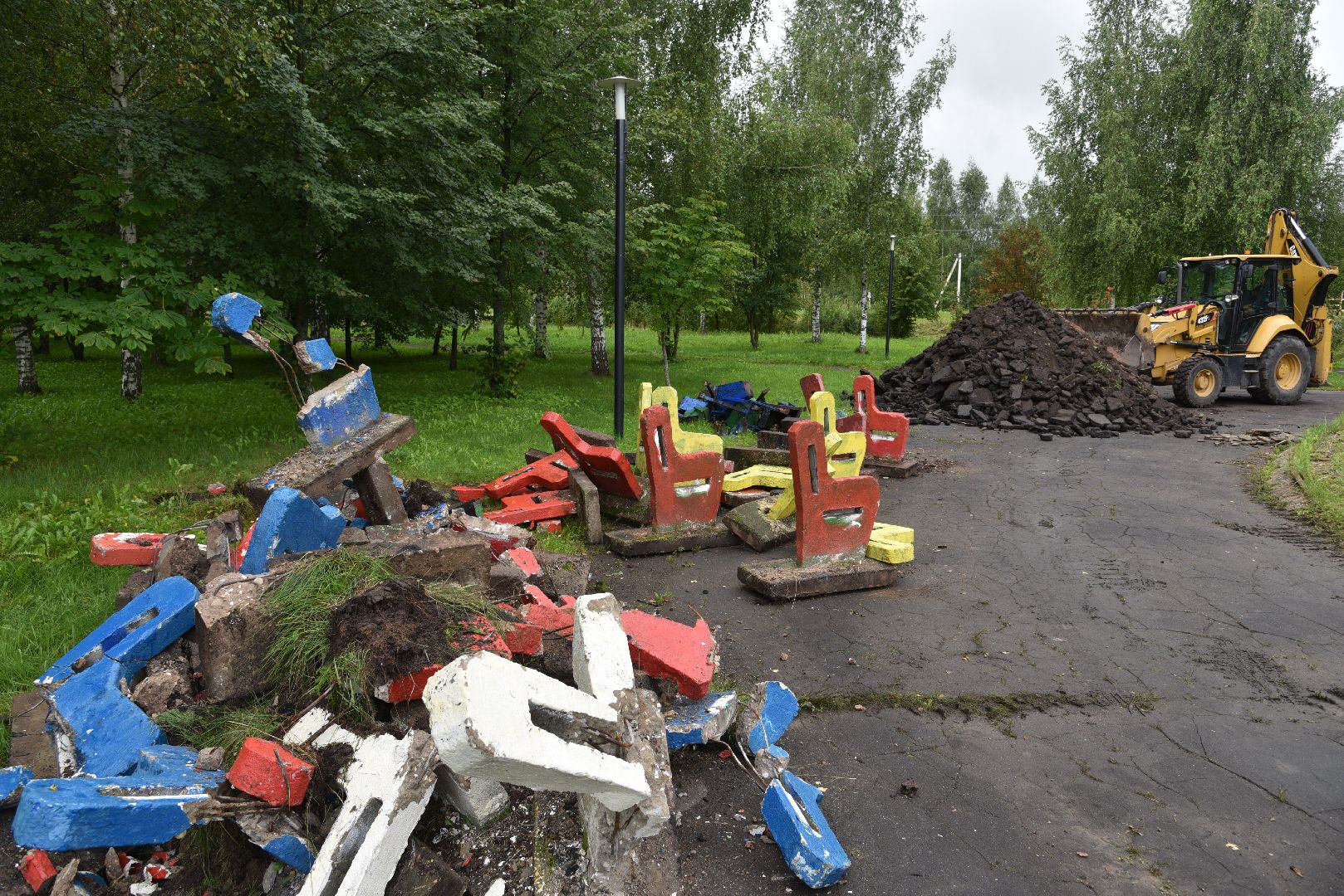 лотошино, стела населенный пункт воинской доблести, благоустройство,