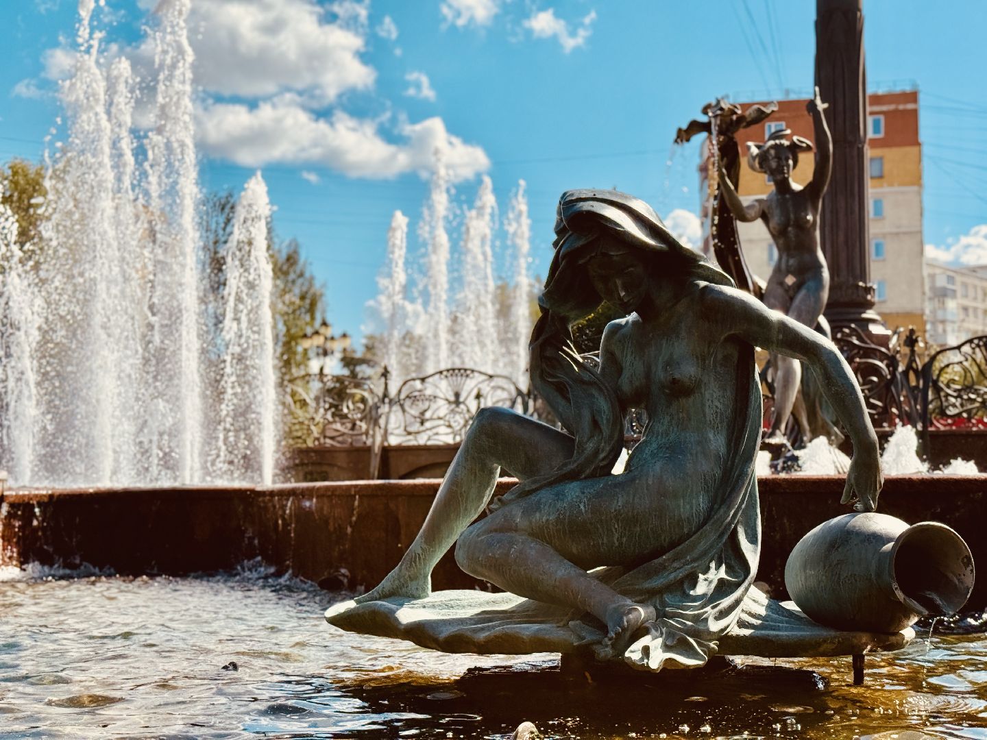 раменское, фонтан, Благоустройство, фонтан времена года на площади молодежи,