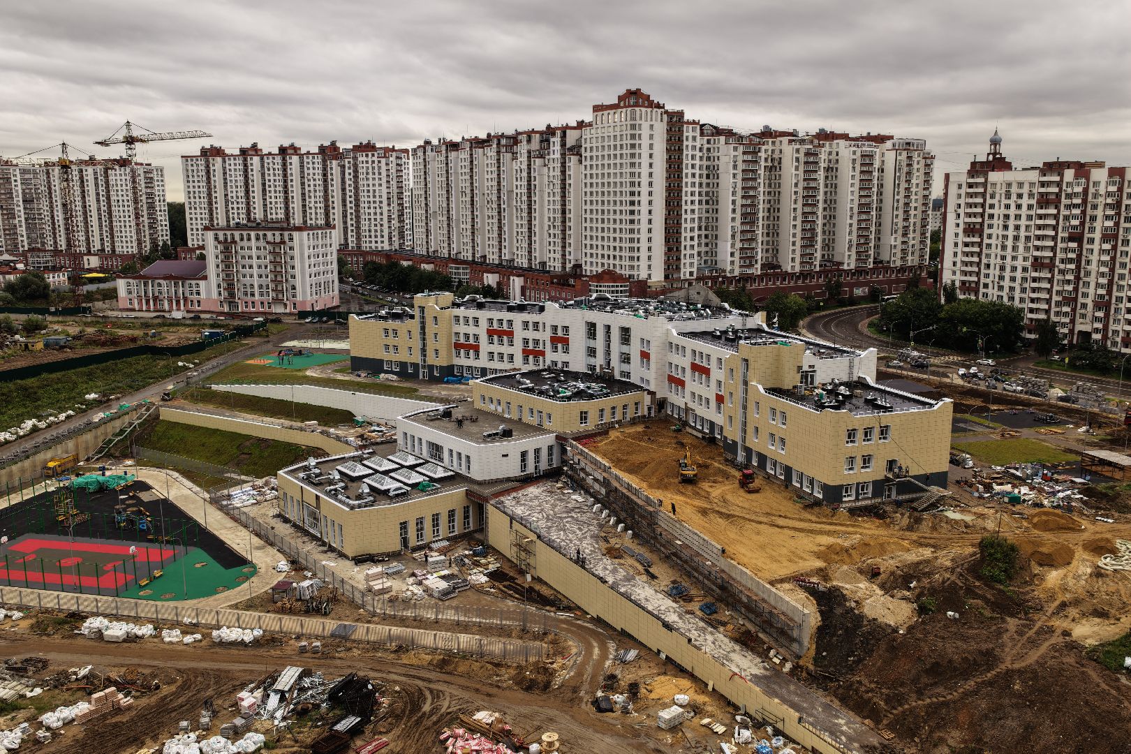 видео с коптера, гимназия 5 дзержинский, образование в люберцах,
