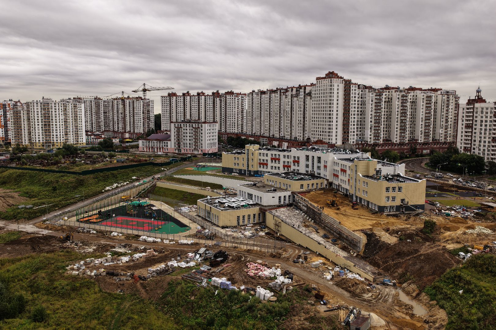видео с коптера, гимназия 5 дзержинский, образование в люберцах,