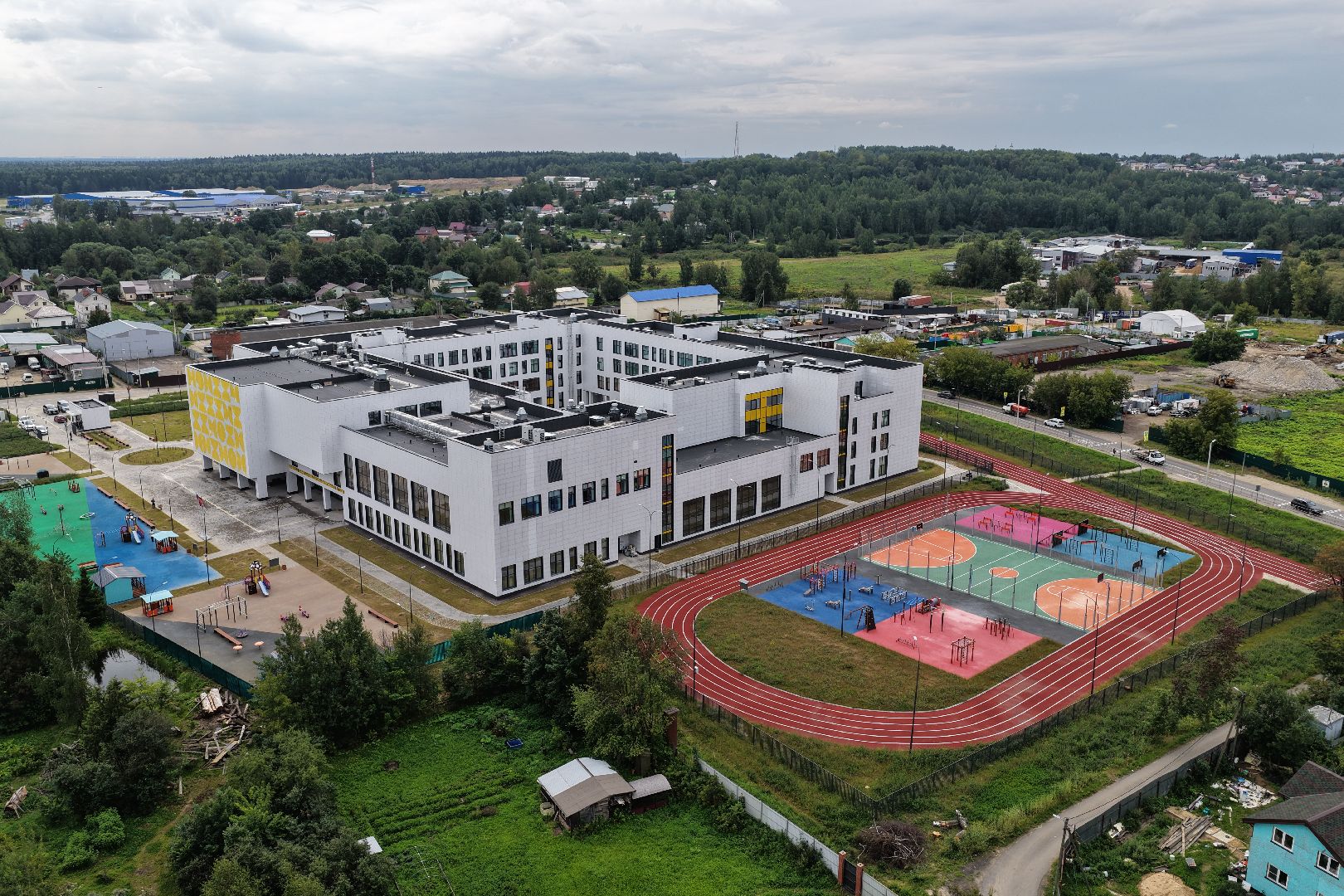 видео с коптера, новая школа в мытищах, школа в сухарево, образование в мытищах,